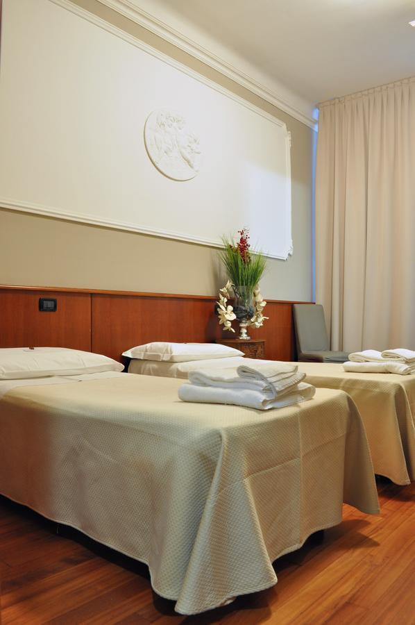 Hotel Twenty Nine Cenova Dış mekan fotoğraf